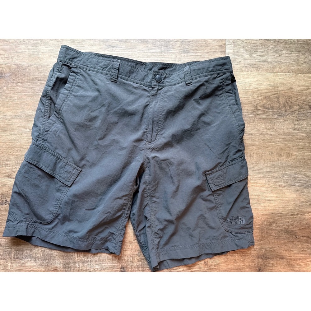 The North Face Mens Gray Nylon Cargo Hiking Shorts Size 36 Outdoor Utility